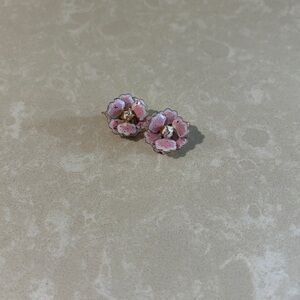 Delicate Vintage Pink Flower Stud Clip On Earrings -
